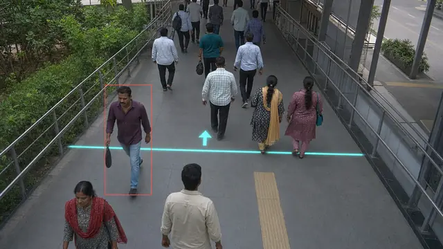 Crowd flow against the route on a CCTV camera